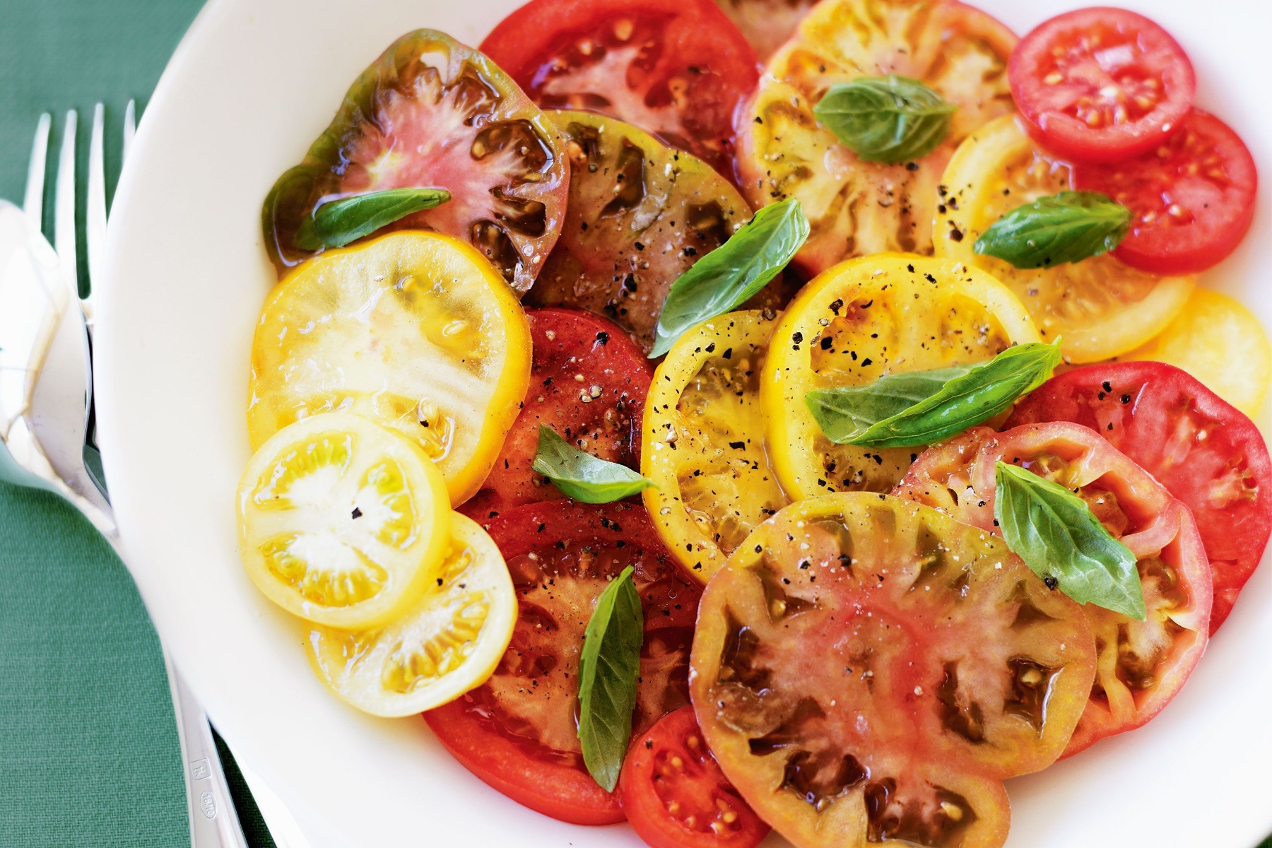 heritage tomato salad